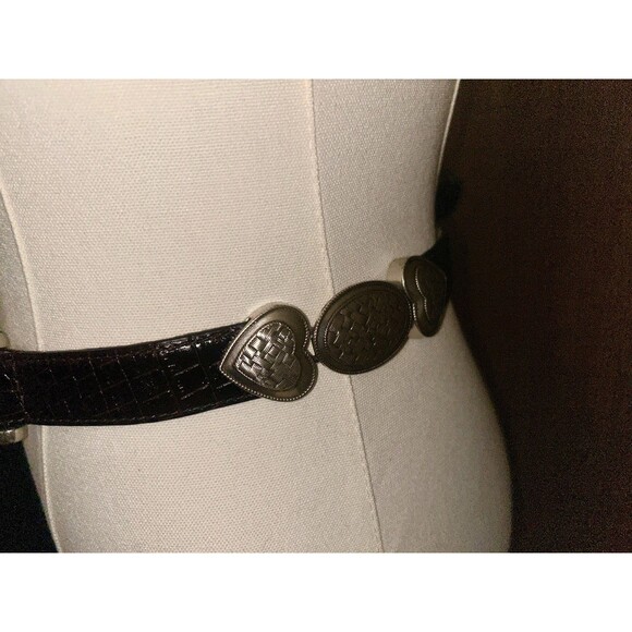 Coldwater Creek Leather Embossed Snake Print Silver Hearts Hipslung Belt 27"-34" - Picture 2 of 12